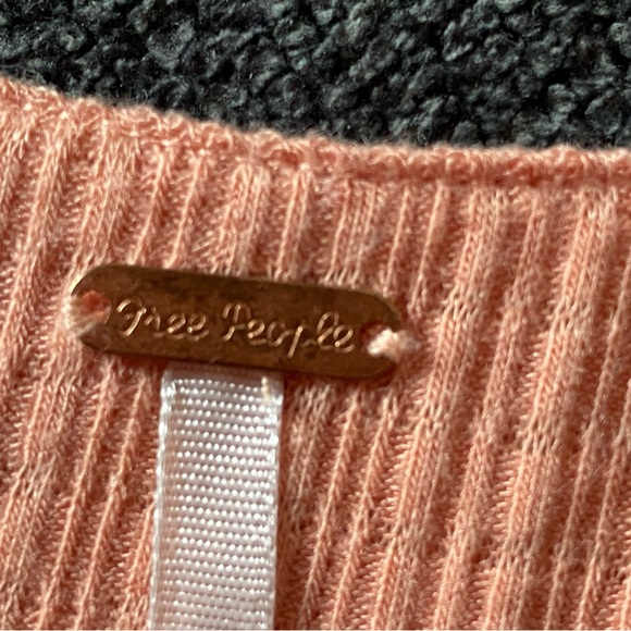 Free People tank top size small - Picture 3 of 4